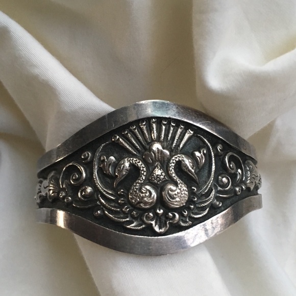 Vintage Jewelry - Vintage Art Nouveau Peacock Javanese Silver Cuff